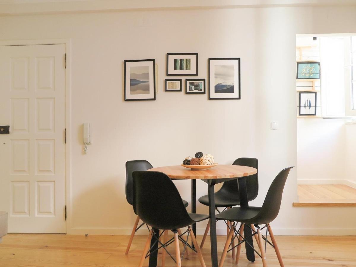 Historic Alfama Apt With Modern Style ลิสบอน ภายนอก รูปภาพ