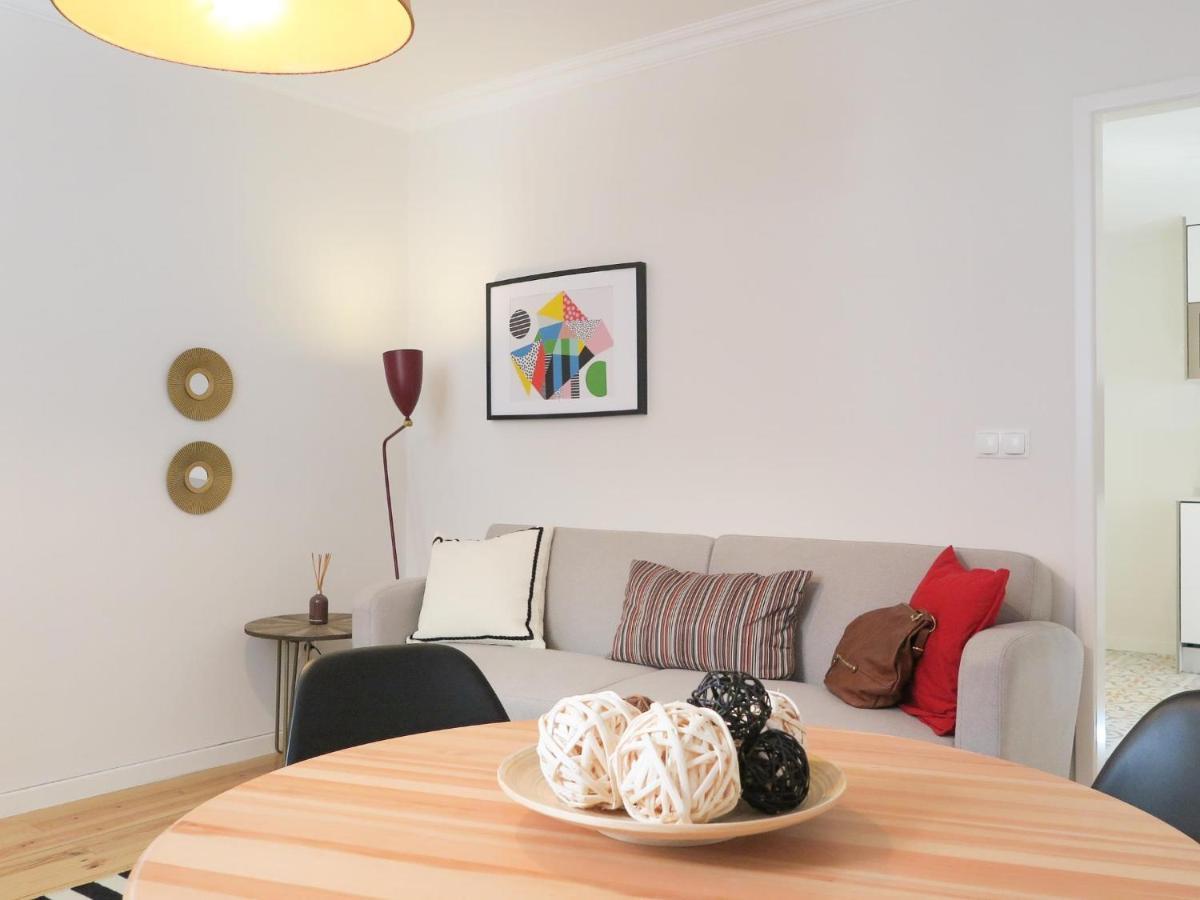 Historic Alfama Apt With Modern Style ลิสบอน ภายนอก รูปภาพ